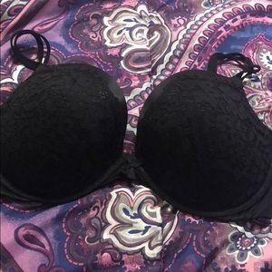 Victoria’s Secret Push Up Bra in Black Size 38DD